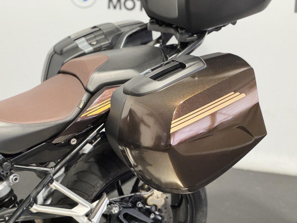 R 1250 R