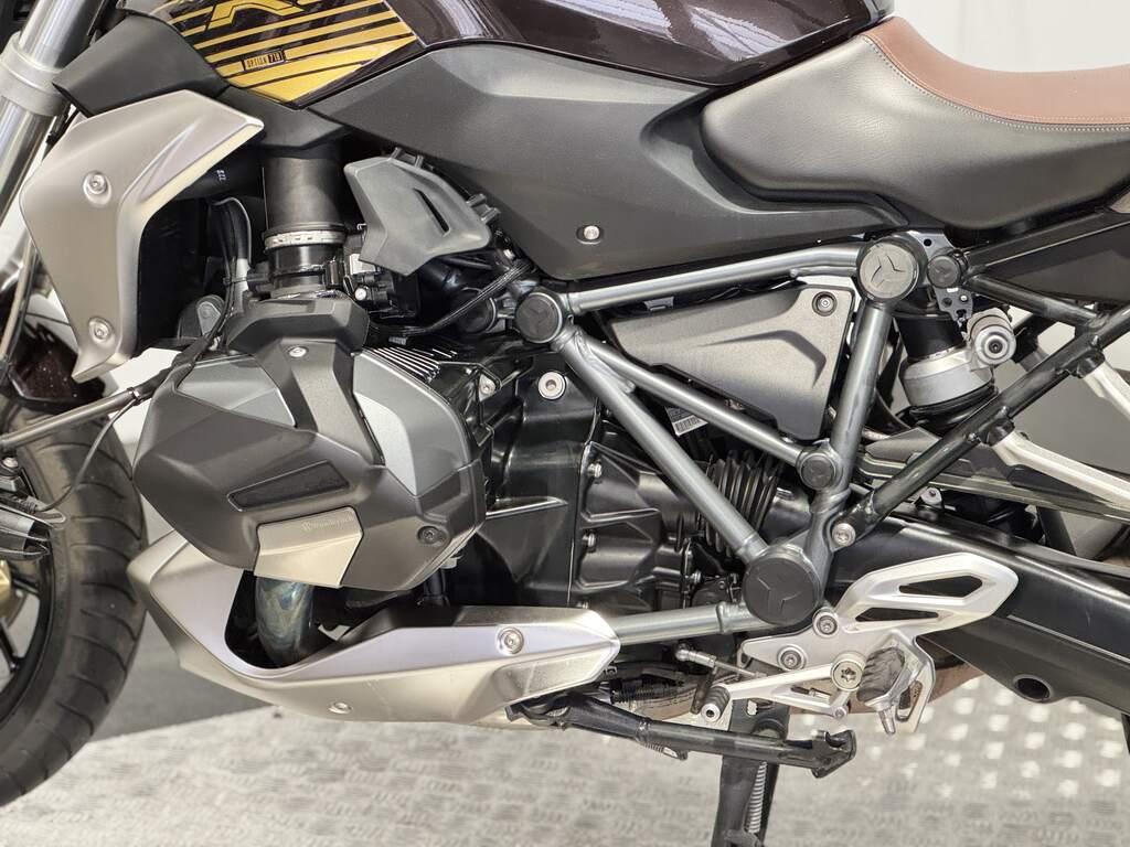 R 1250 R