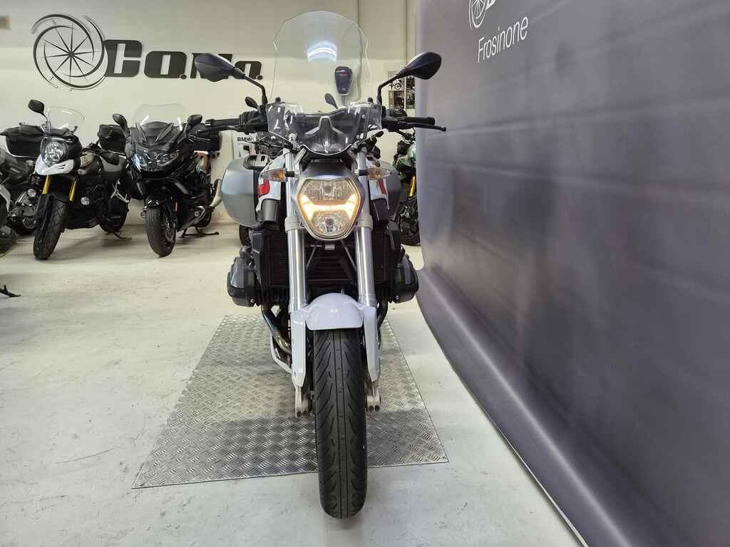 R 1200 R