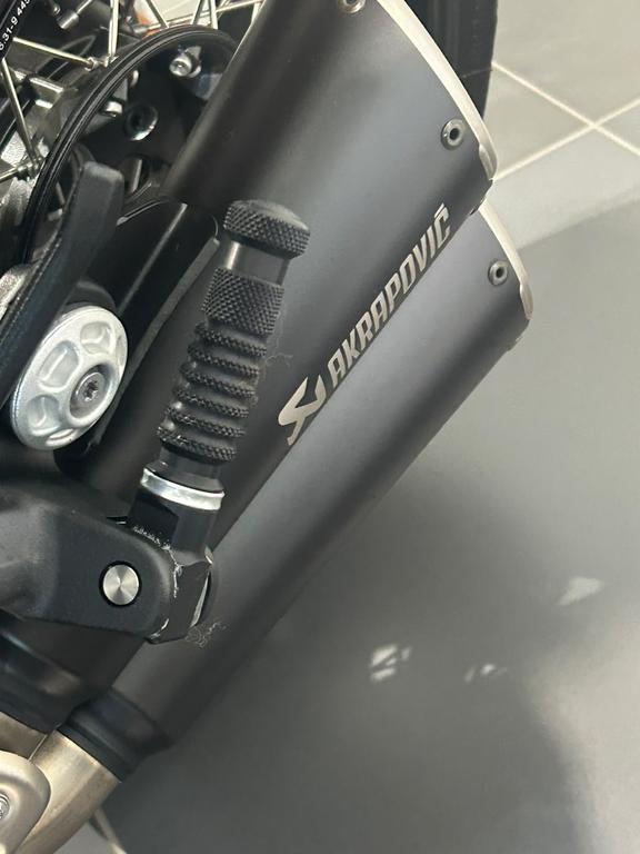R 12 NINET