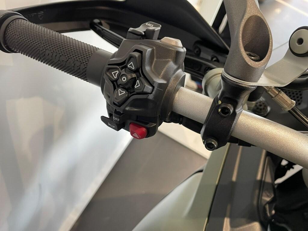 MULTISTRADA V2 S