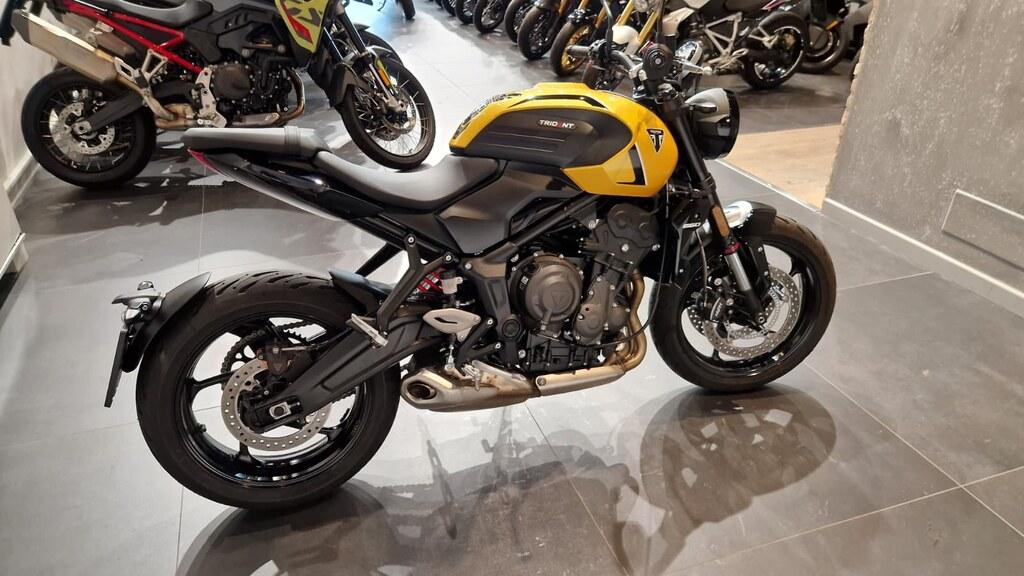 TRIDENT 660