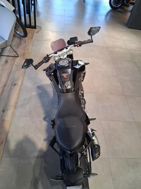 F 900 R