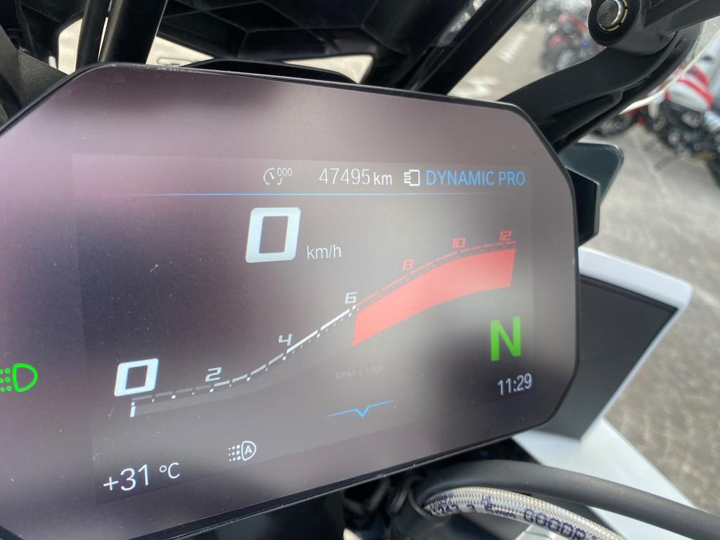 S 1000 XR