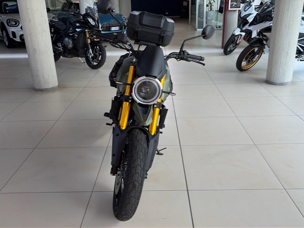 SEIEMMEZZO SCR 650
