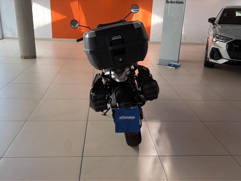 SEIEMMEZZO SCR 650