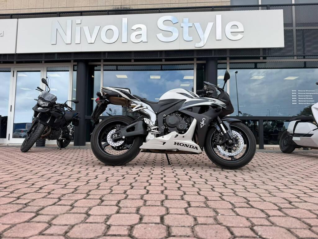 CBR 600 RR