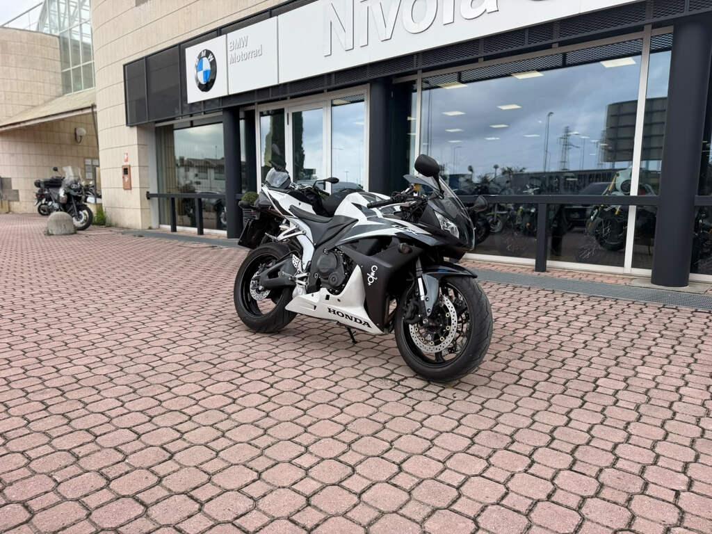 CBR 600 RR