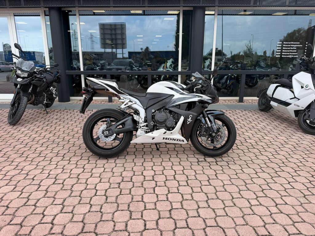 CBR 600 RR