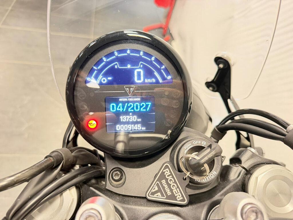 SPEED TWIN 900