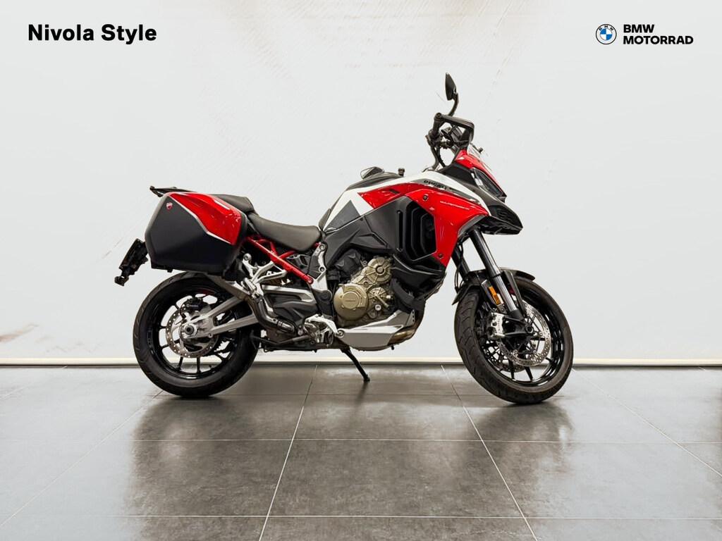 MULTISTRADA V4