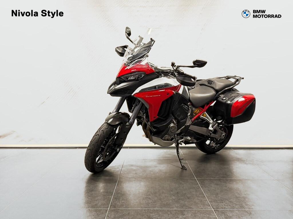 MULTISTRADA V4
