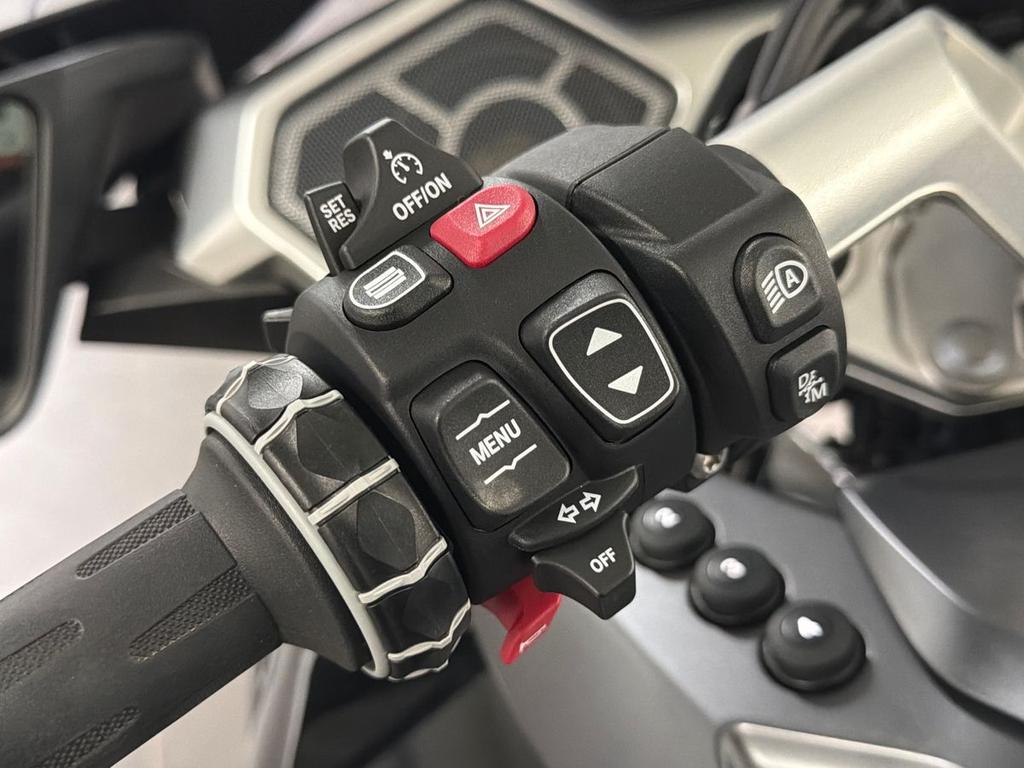 R 1300 RT