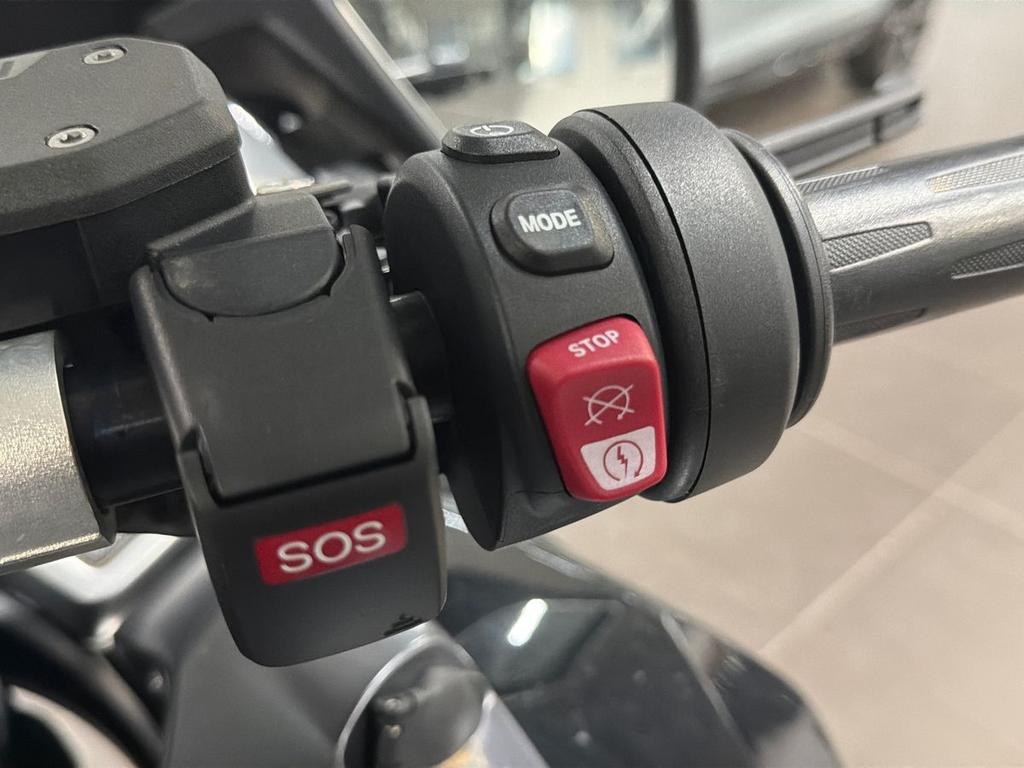 R 1300 RT