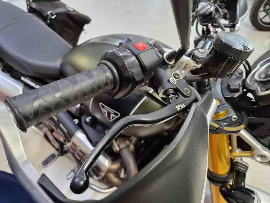 SCRAMBLER 1200