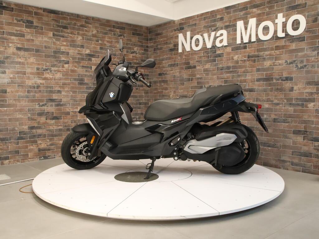 C 400 X