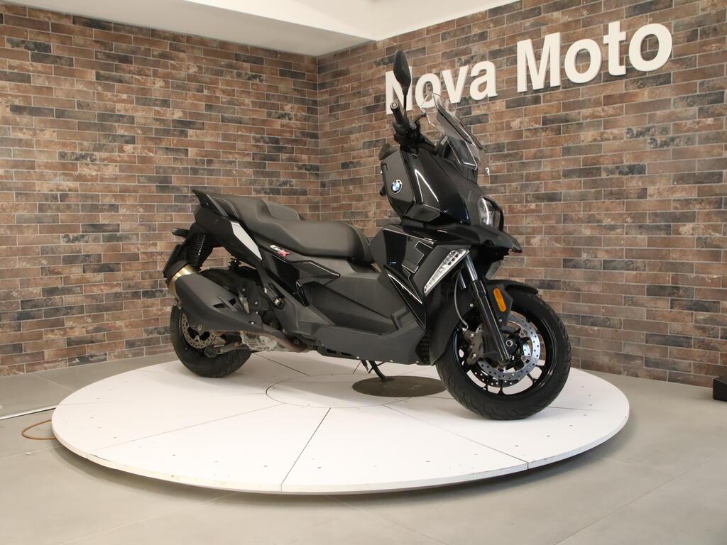C 400 X