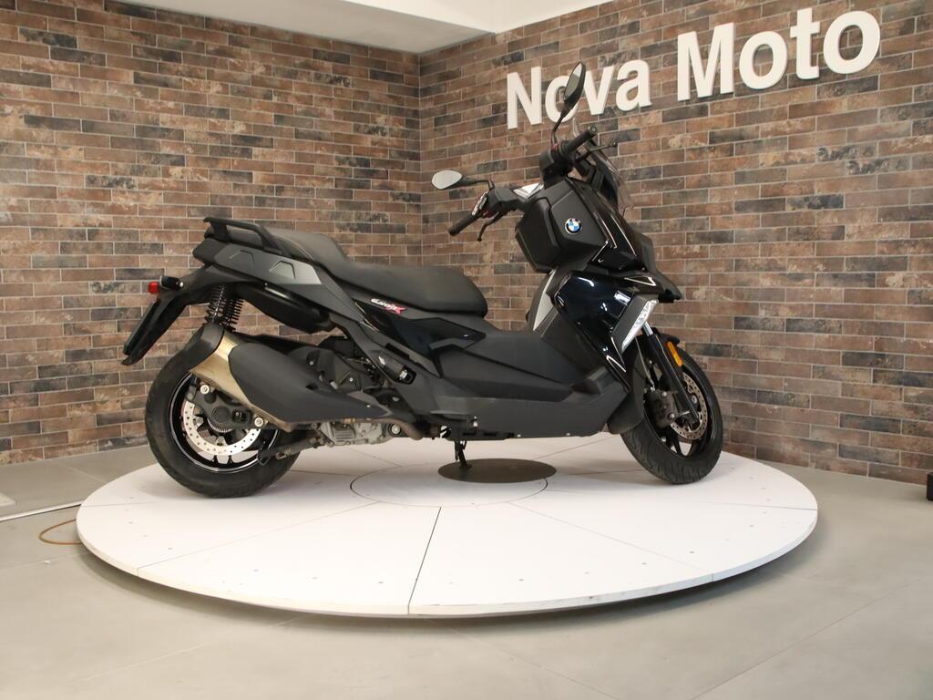 C 400 X
