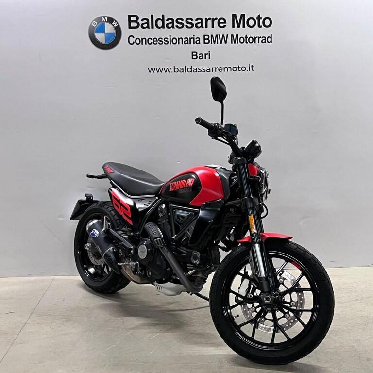 SCRAMBLER 800