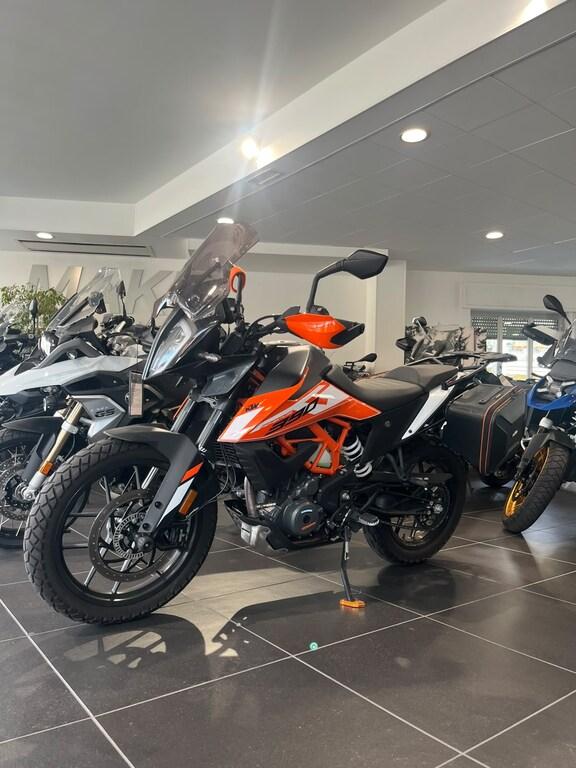390 ADVENTURE