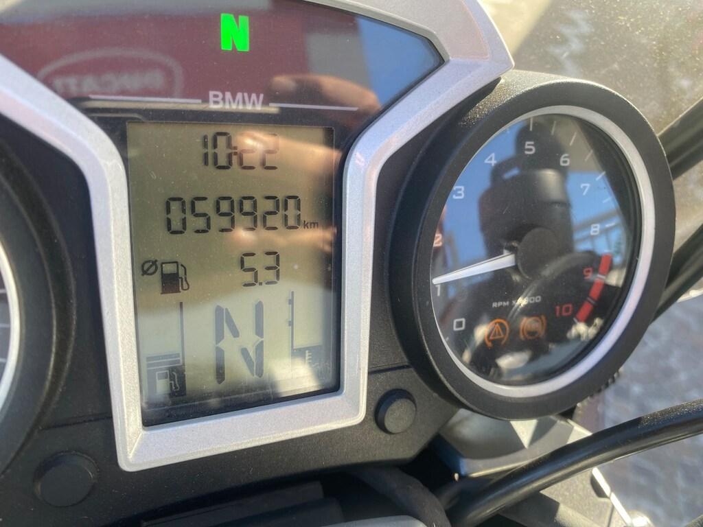 R 1200 R