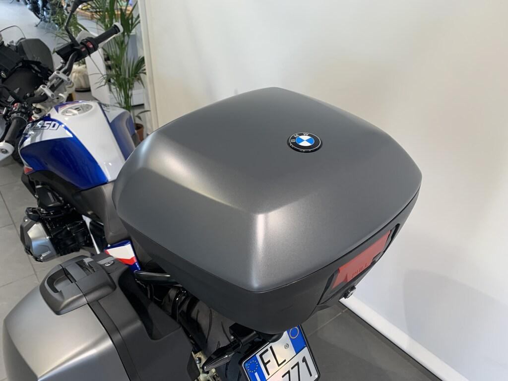 R 1250 R