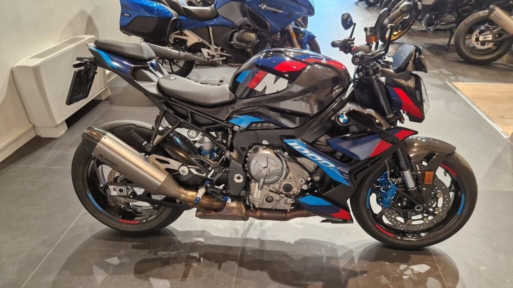 M 1000 R
