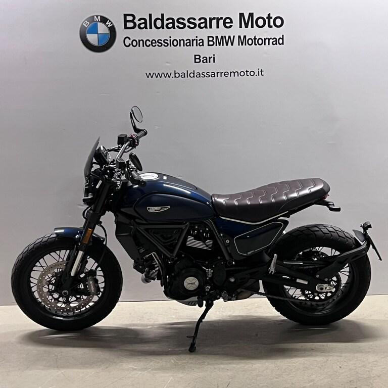 SCRAMBLER 800