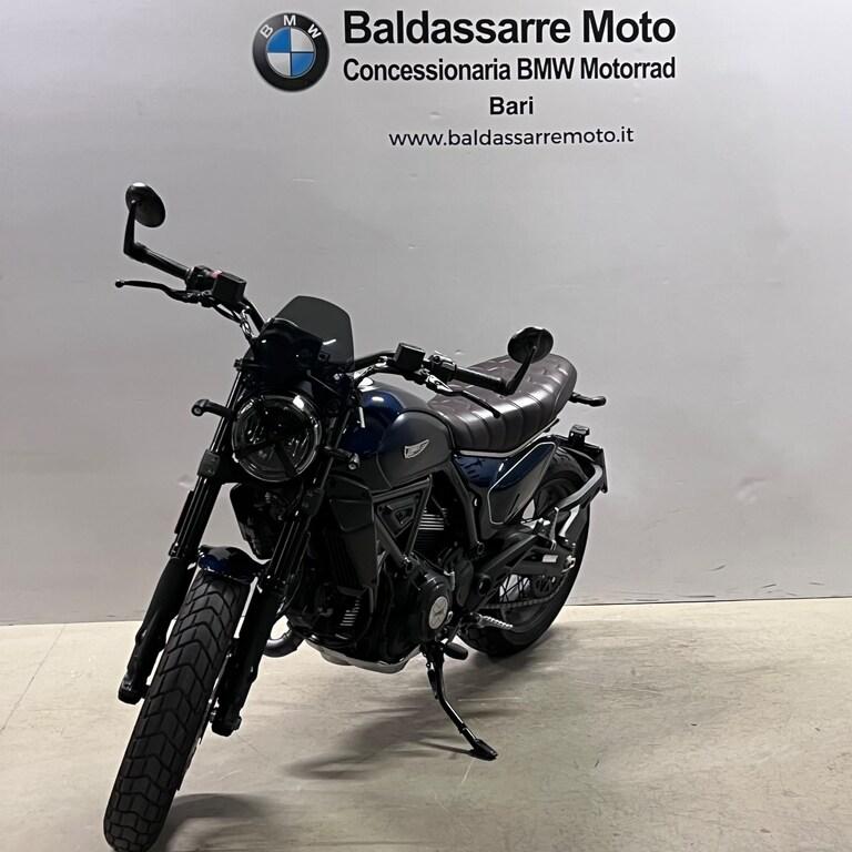 SCRAMBLER 800