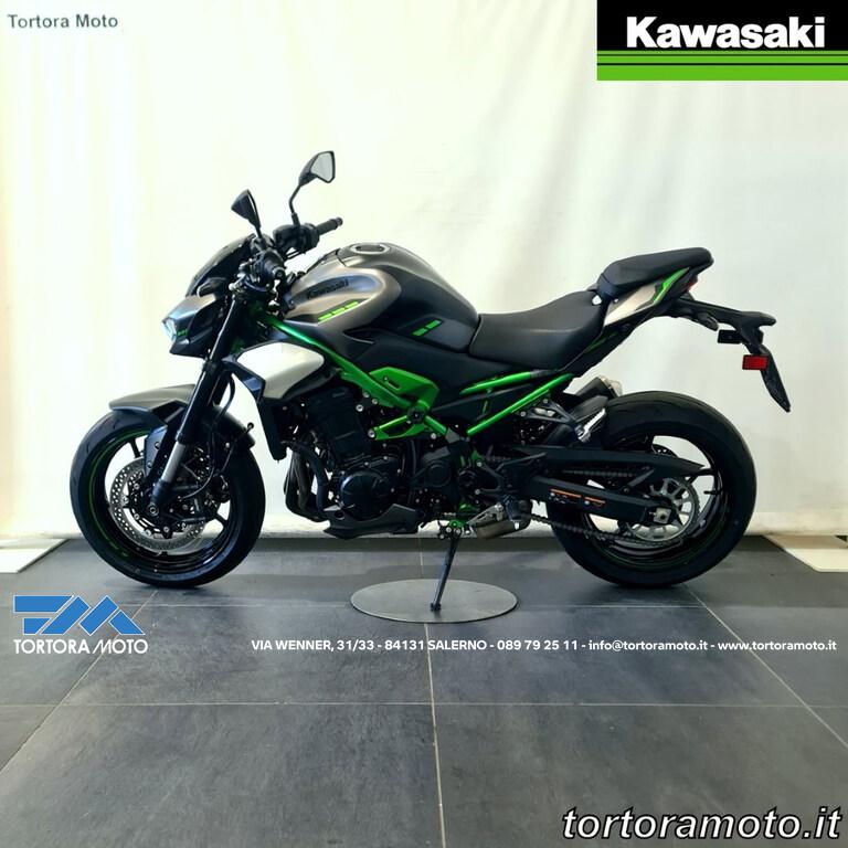 Z 900