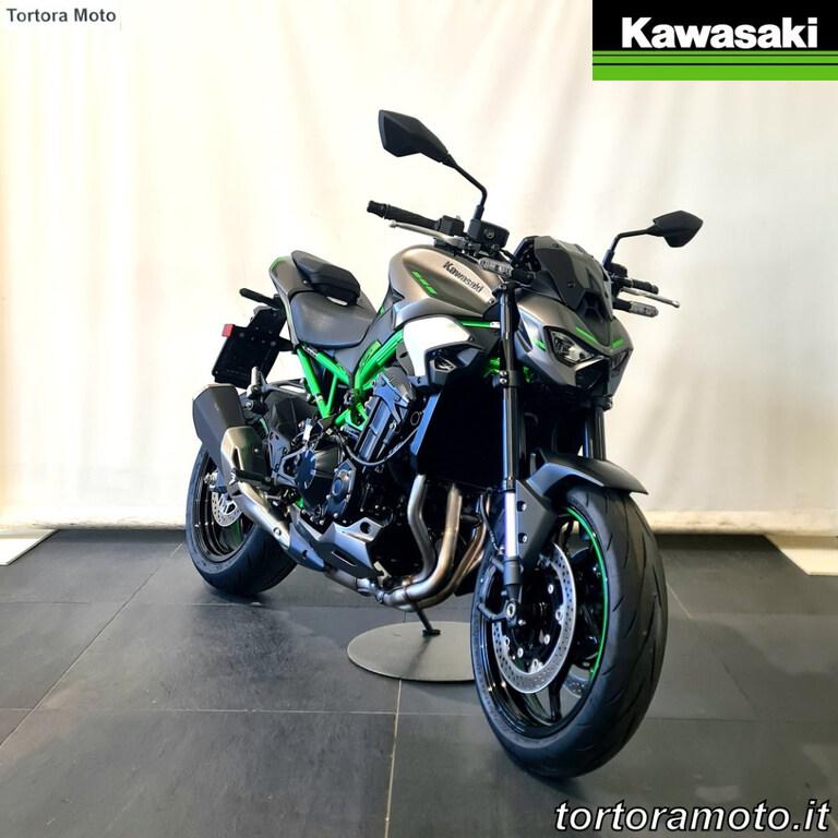 Z 900