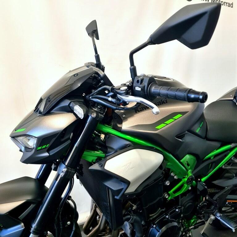Z 900