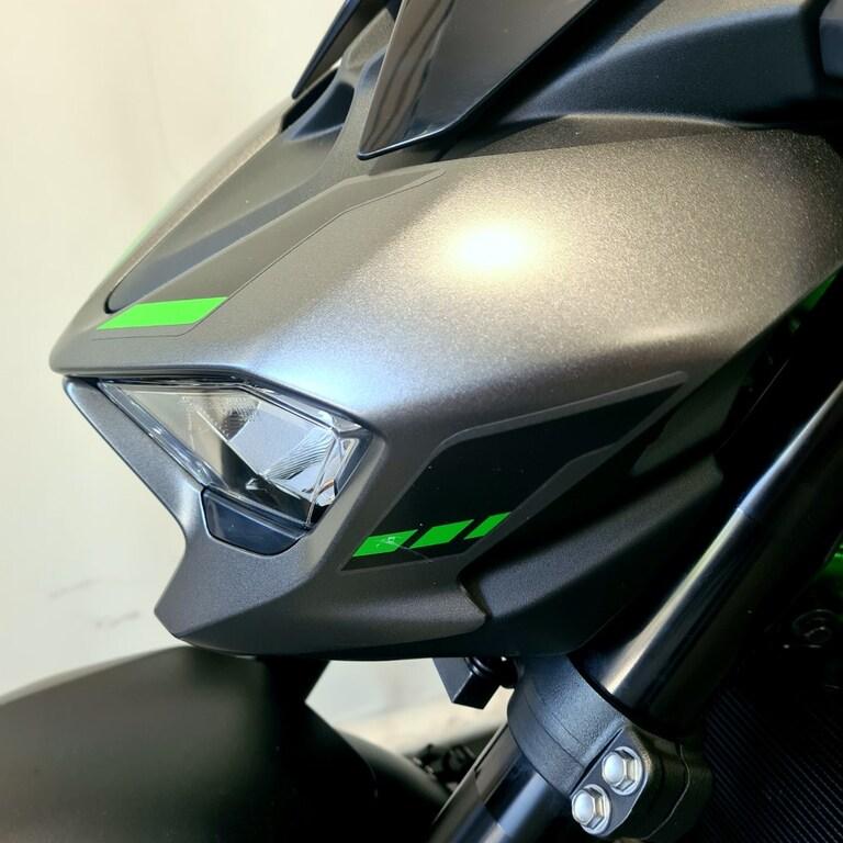 Z 900