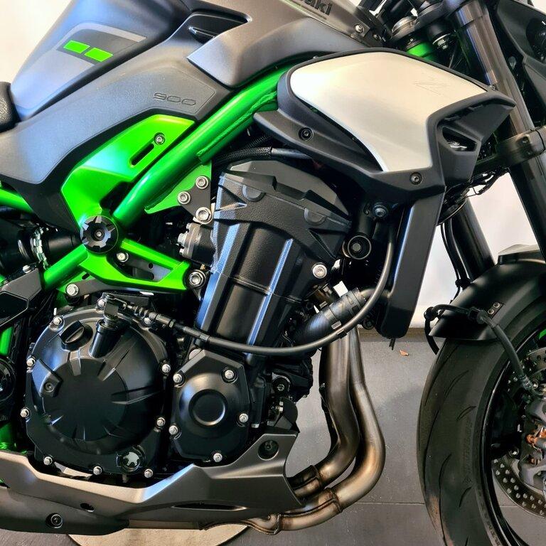 Z 900