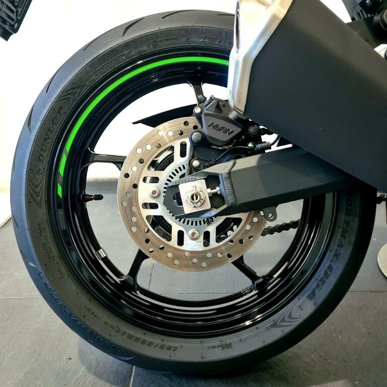 Z 900