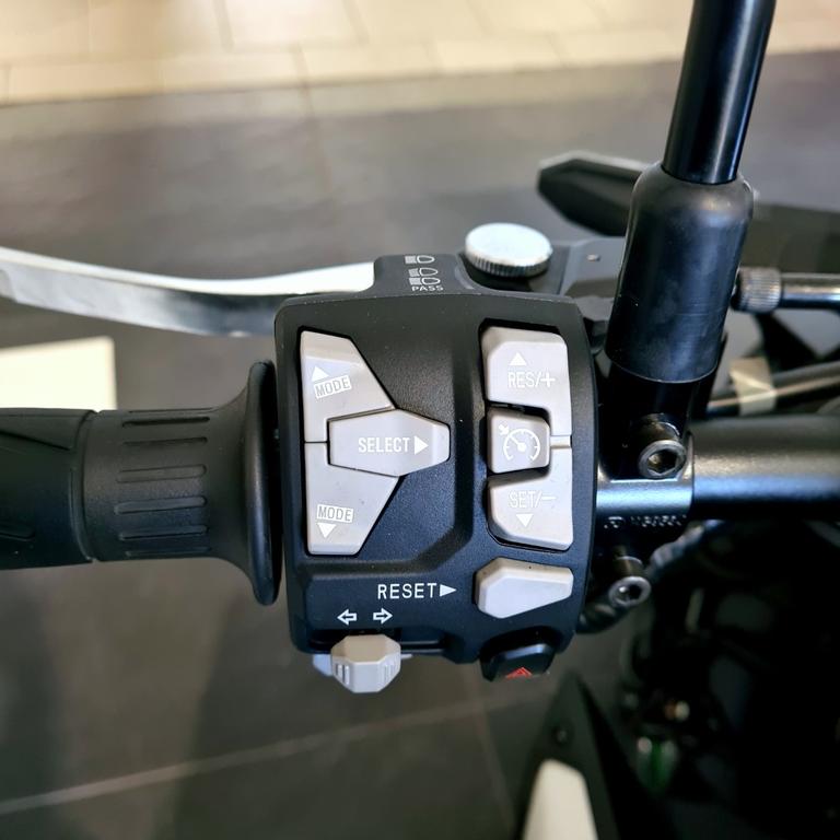 Z 900