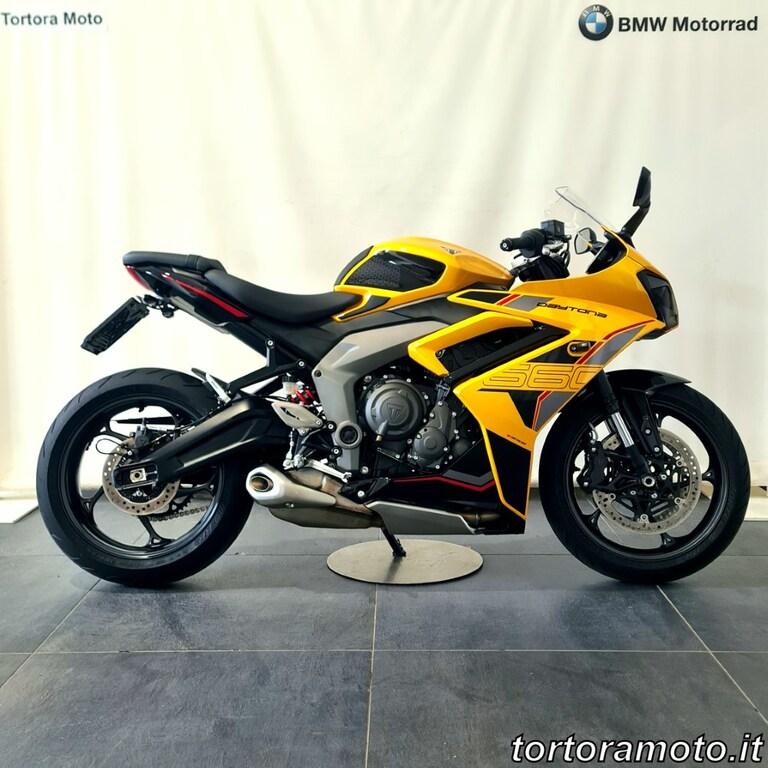 DAYTONA 660