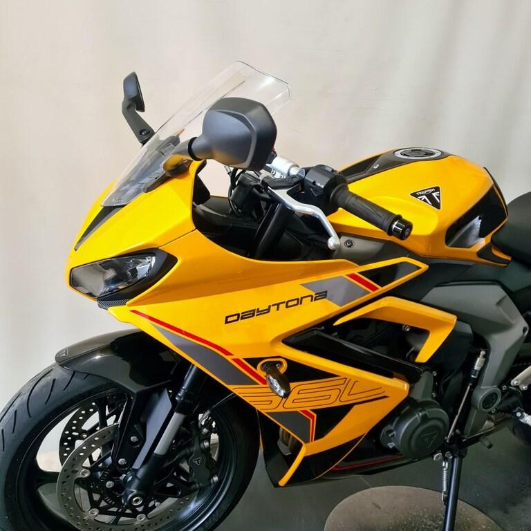 DAYTONA 660