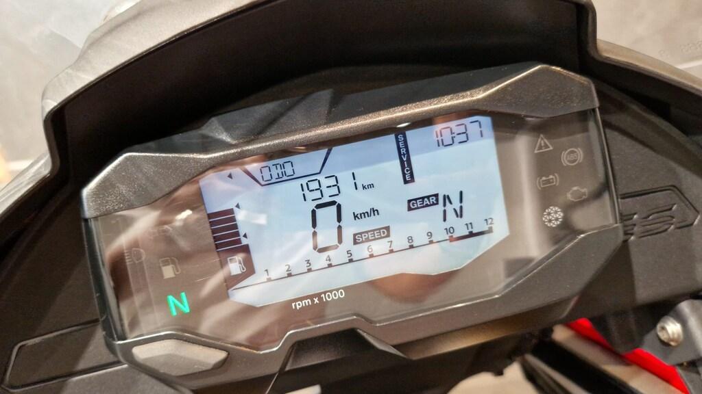 G 310 GS