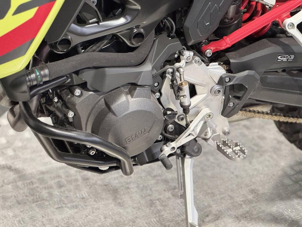F 900 GS