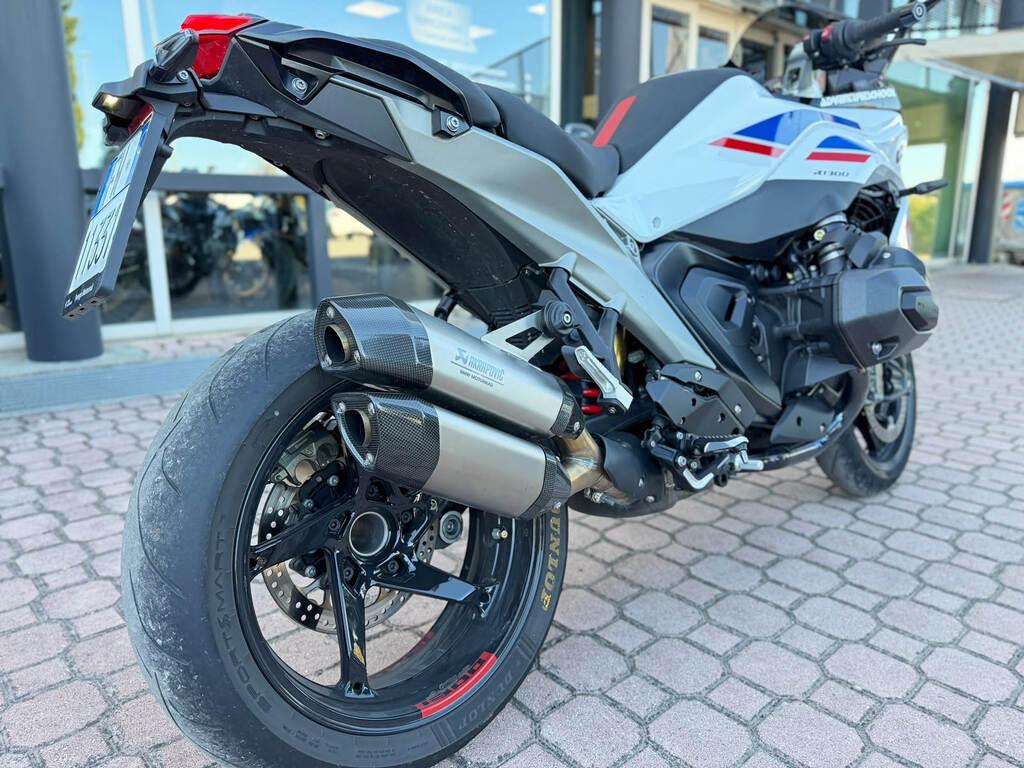 R 1300 RS
