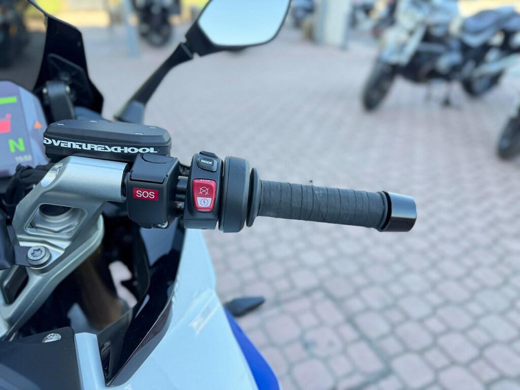 R 1300 RS