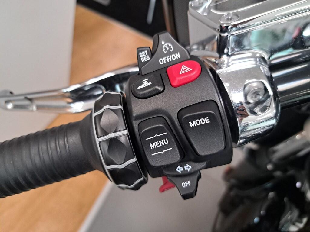 R 18