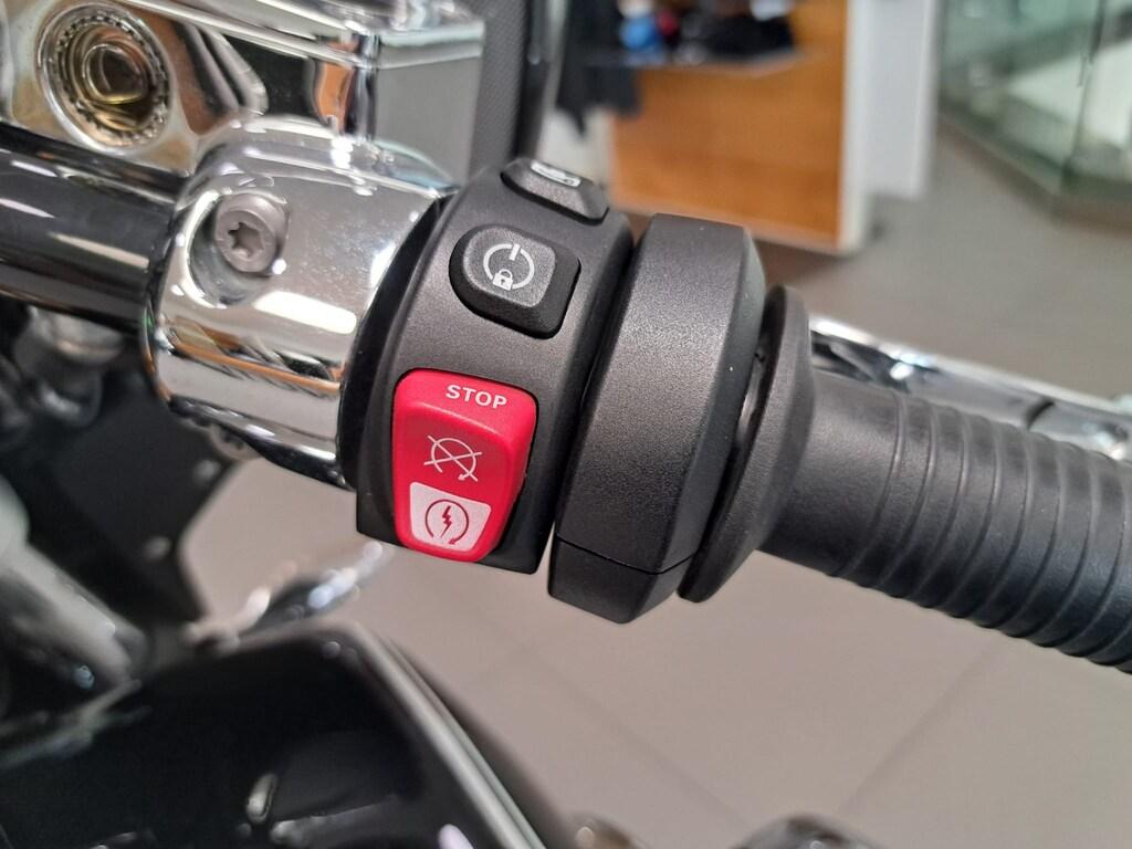 R 18