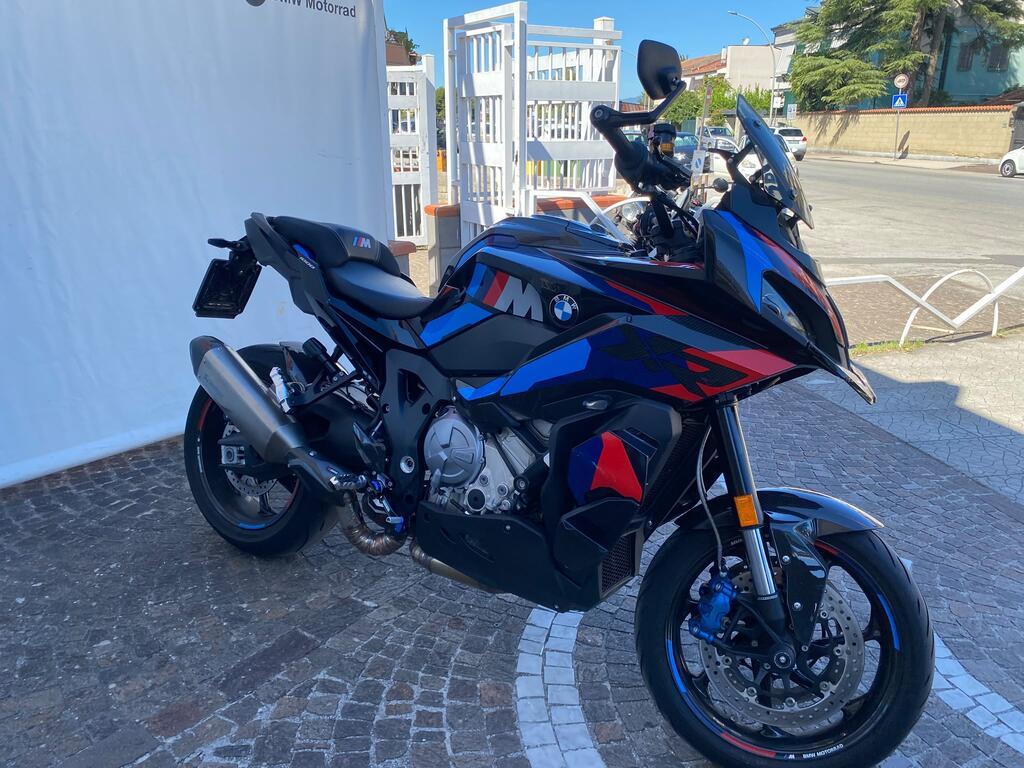 M 1000 XR