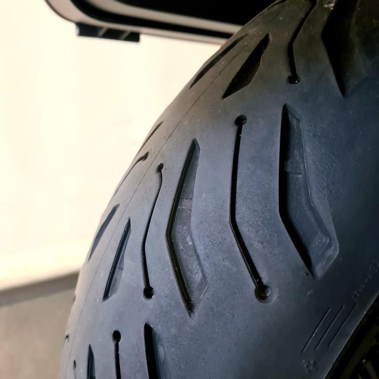 R 1300 RT