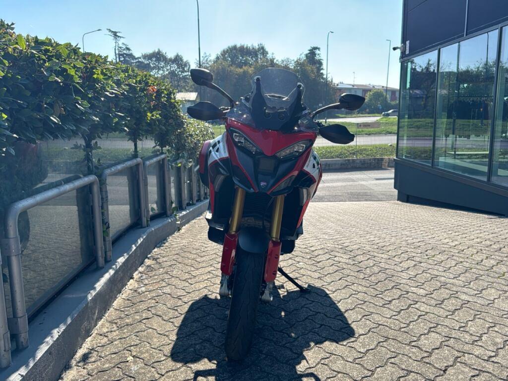 MULTISTRADA V4