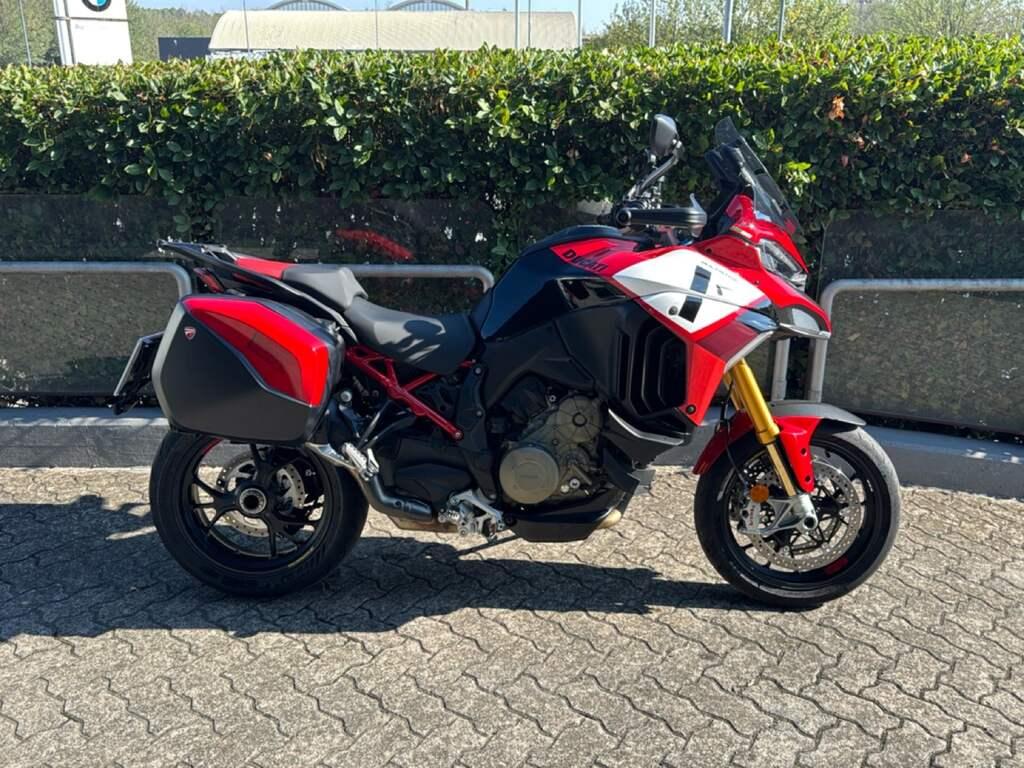 MULTISTRADA V4