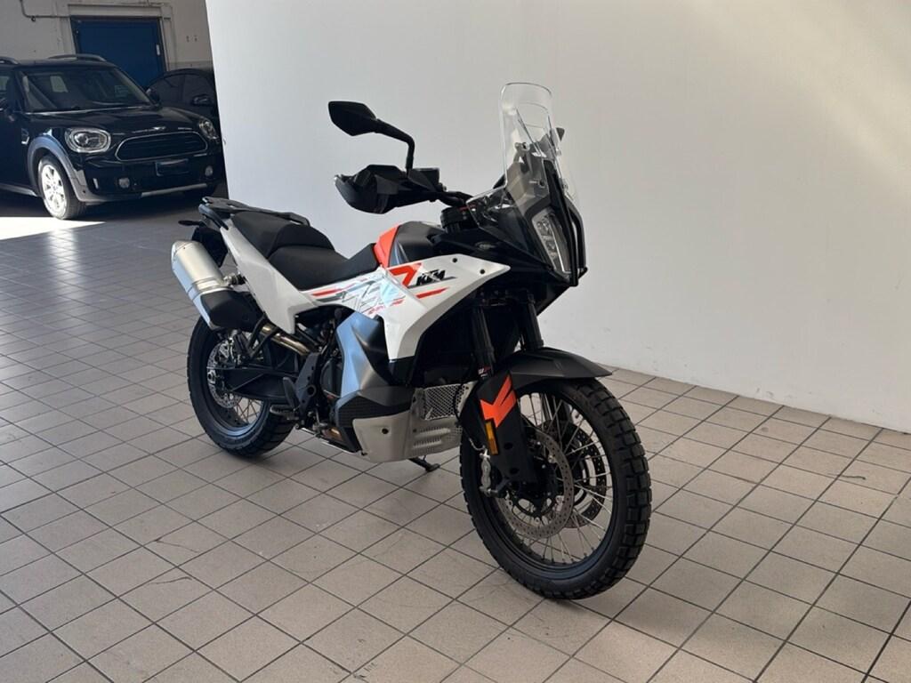 790 ADVENTURE