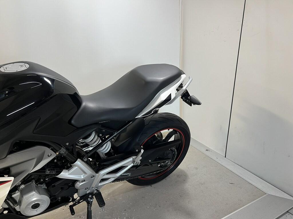 G 310 R